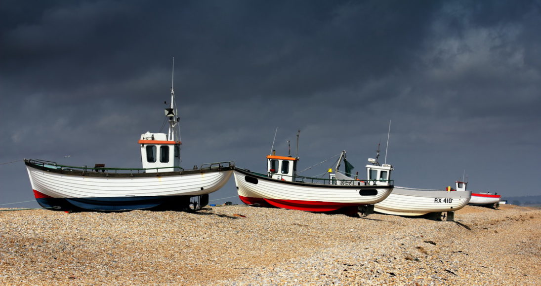 Boats on the coast (02)