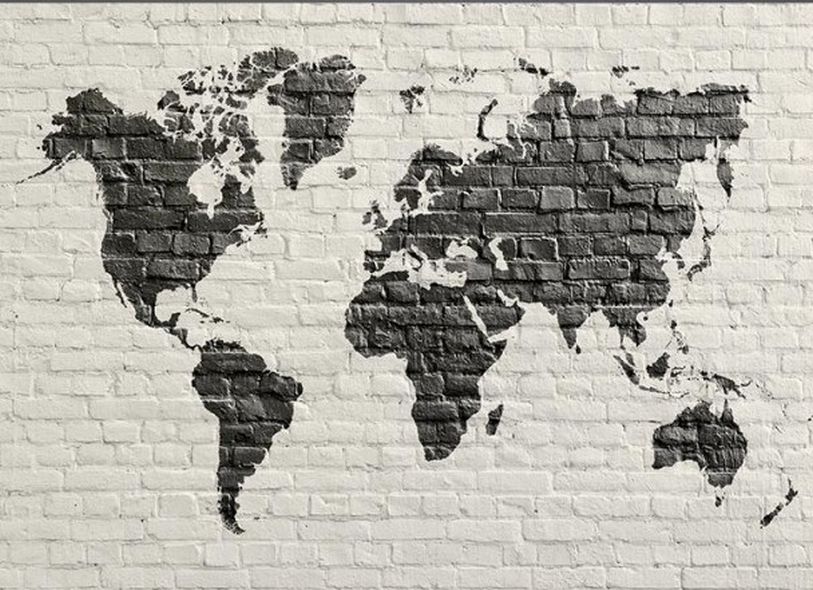 Παγκόσμιος Χάρτης σε λευκά τούβλα